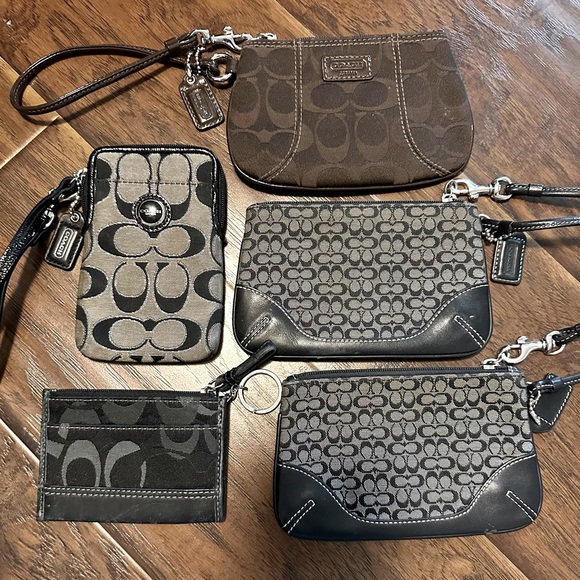 Coach Handbags - Coach Wristlet Reseller Lot